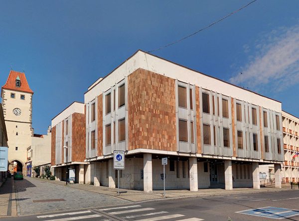 Blíží se přijímací zkoušky. Nemocnice Mělník a místní zdravotnická škola připravují budoucí sestry už během studia